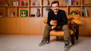 O jornalista Guilherme Amado, idealizador e um dos apresentadores do novo canal