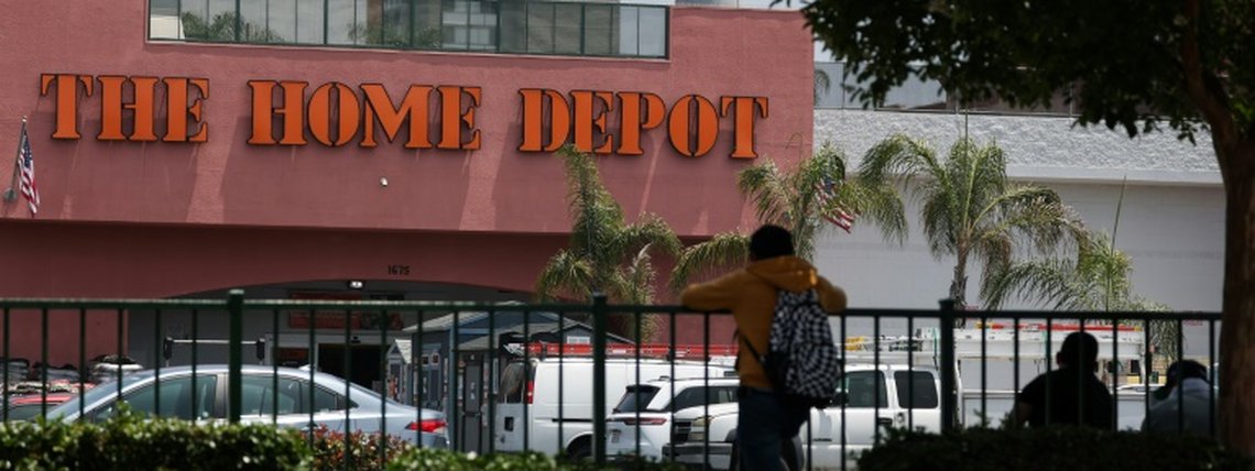 'Aterrorizante': imigrantes se arriscam a trabalhar apesar dos distúrbios em Los Angeles
