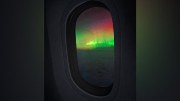 aurora-aviao-foto