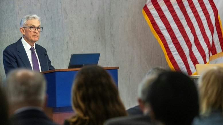 Fed deve manter juros ao concluir reunião de política monetária