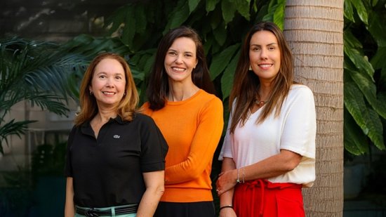 da-esquerda-para-a-direita-luciana-lobo-cintia-moreira-e-renata-lamarco-comite-de-transicao-atualmente-no-comando-da-dengo-credito-divulgacao-770x433