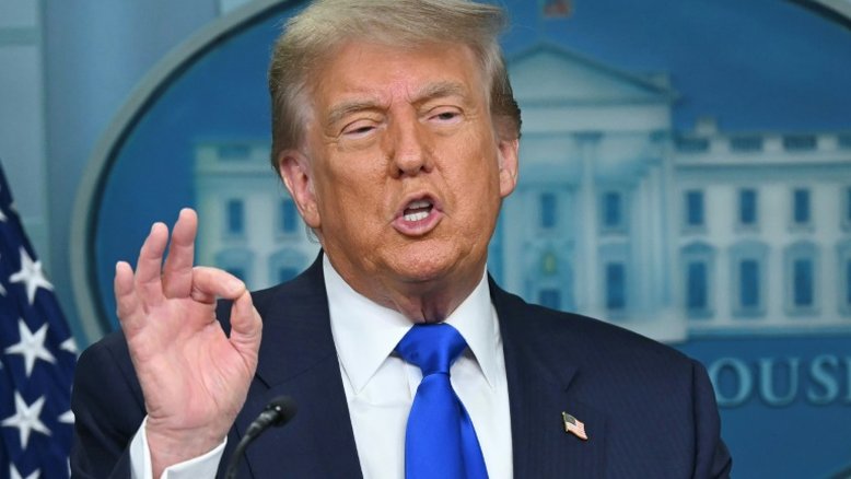 Trump diz que voltará a bombardear Irã se atividades nucleares forem retomadas
