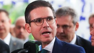 Vice-presidente da Câmara diz que pautará anistia na ausência de Hugo Motta