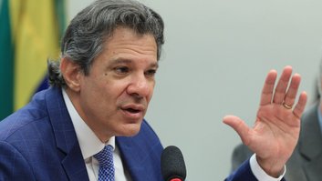 Brasília (DF), 11/06/2025  - O ministro da Fazenda, Fernando Haddad, durante audiência pública conjunta,  promovida pelas comissões de Finanças e Tributação e de Fiscalização Financeira e Controle da Câmara dos Deputados. Foto: Lula Marques/Agê