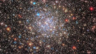 ESA/Hubble & NASA, E. Noyola, R. Cohen