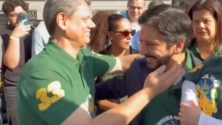 Tarcísio de Freitas e Ricardo Nunes na Marcha para Jesus