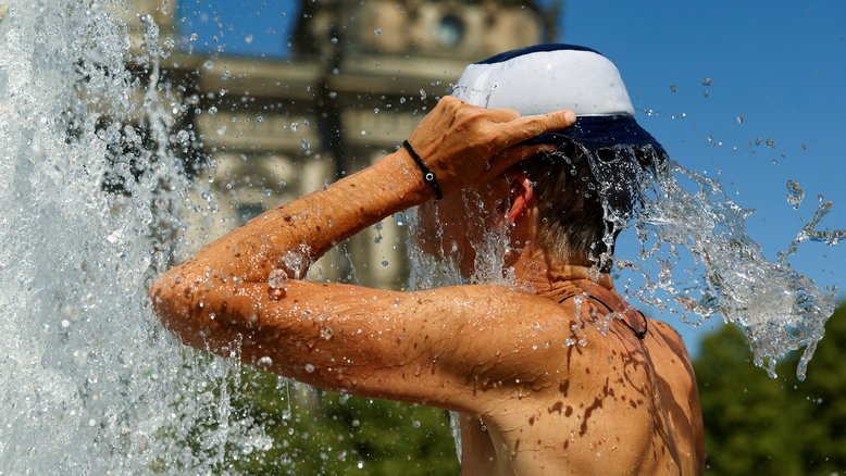 Onda de calor na Europa deixa 8 mortos