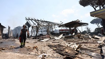 Explosão em posto de combustível assusta Roma e deixa 40 feridos