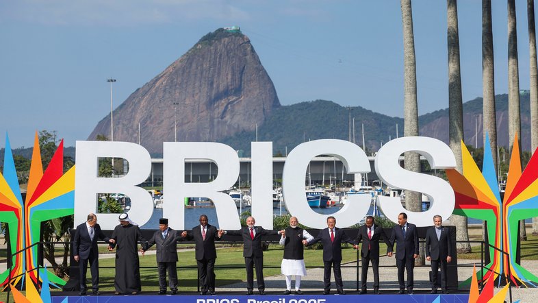 Brics defendem pagamento de direito autoral para uso em IA