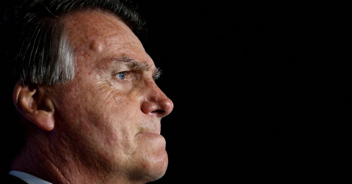 PGR defende reforço de policiamento perto da casa de Bolsonaro