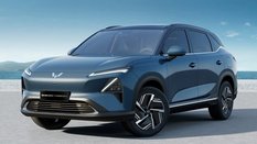 2025-wuling-xing-chen-plus-phev-china-press-photos-exterior-002-front-three-quarters