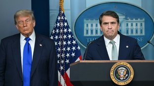 Trump acusa Obama de "traição" em meio a crescente pressão por Epstein