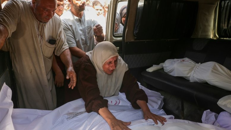 Cresce preocupação com mortes em distribuição de ajuda em Gaza, à espera de uma trégua