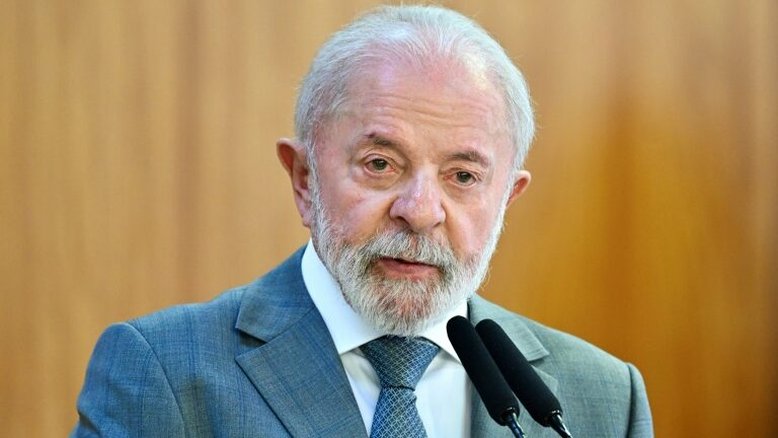 O presidente Luiz Inácio Lula da Silva durante coletiva de imprensa em Brasília, 9 de julho de 2025 - AFP