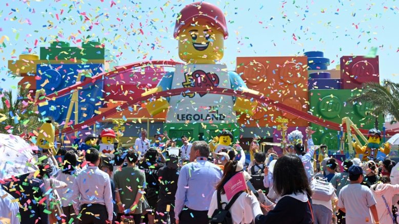 China inaugura maior parque Legoland do mundo