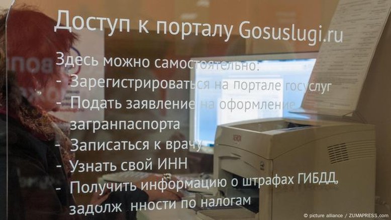"Crime de pensamento": Rússia reforça repressão a conteúdo considerado "extremista" pelo regime
