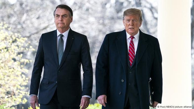 Em carta, Trump diz que julgamento de Bolsonaro precisa acabar imediatamente