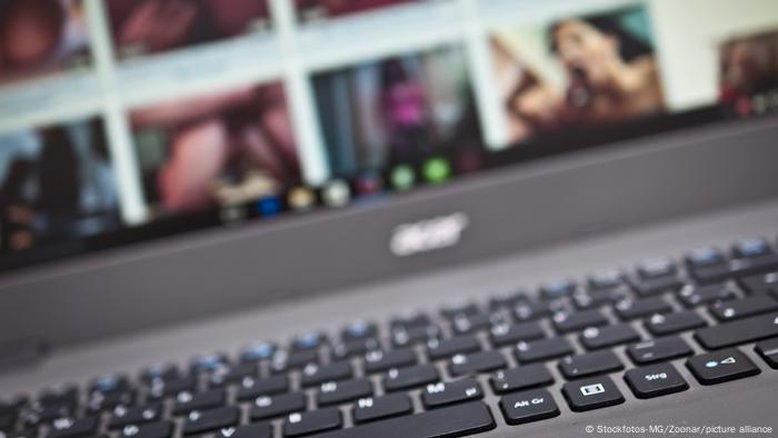Reino Unido ativa inédito controle de idade na internet