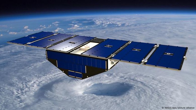 EUA restringem acesso global a dados meteorológicos de satélites