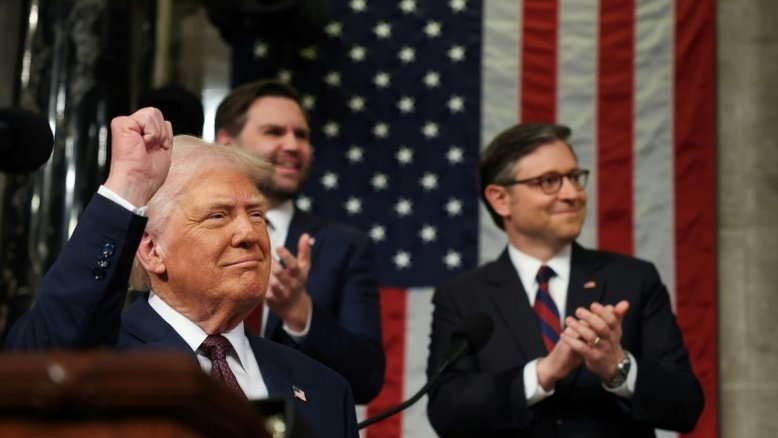Projeto de lei orçamentária de Trump enfrenta votação decisiva