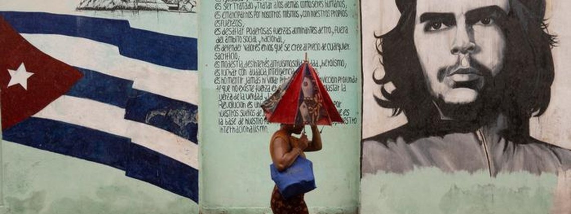 Ministra cubana renuncia após dizer que 'não há mendigos' no país