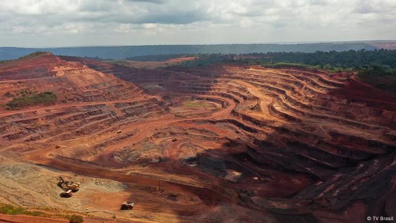 Em meio a tarifaço, EUA querem acesso a minerais críticos do Brasil