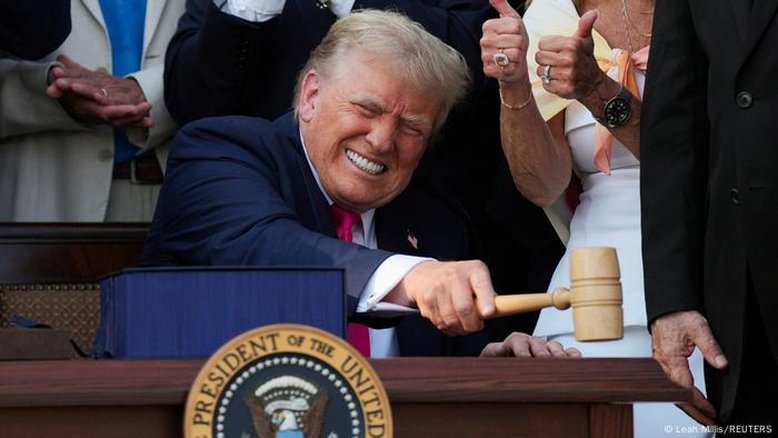 Trump impõe tarifaço ao Brasil em apoio a Bolsonaro