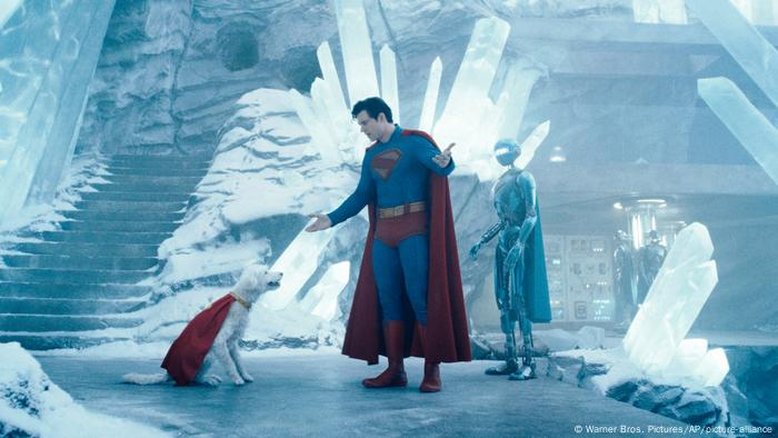 Novo "Superman" político revolta ultradireita nos EUA
