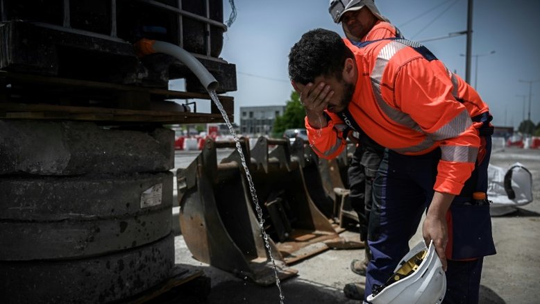 Onda de calor coloca Paris em alerta vermelho e fecha escolas na Europa