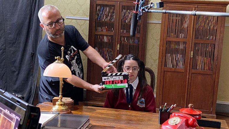 A atriz Samanta Quadrado durante as filmagens de 'Colega 2'