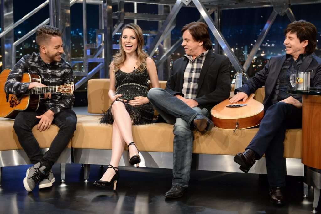 Giulia Costa desabafa sobre título de 'nepo baby'; veja outros filhos de artistas