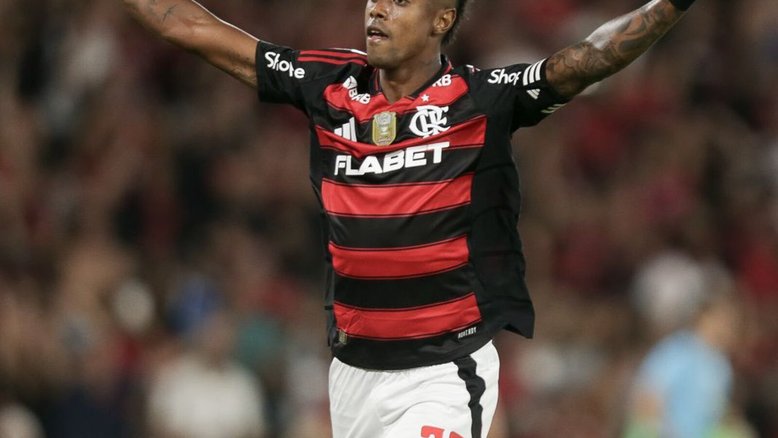 São Paulo é apático e inicia nova 'Era Crespo' com derrota para Flamengo no Maracanã