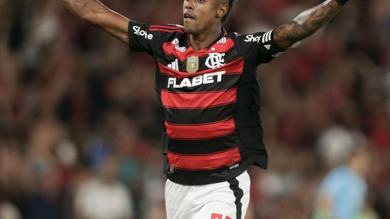 São Paulo é apático e inicia nova 'Era Crespo' com derrota para Flamengo no Maracanã