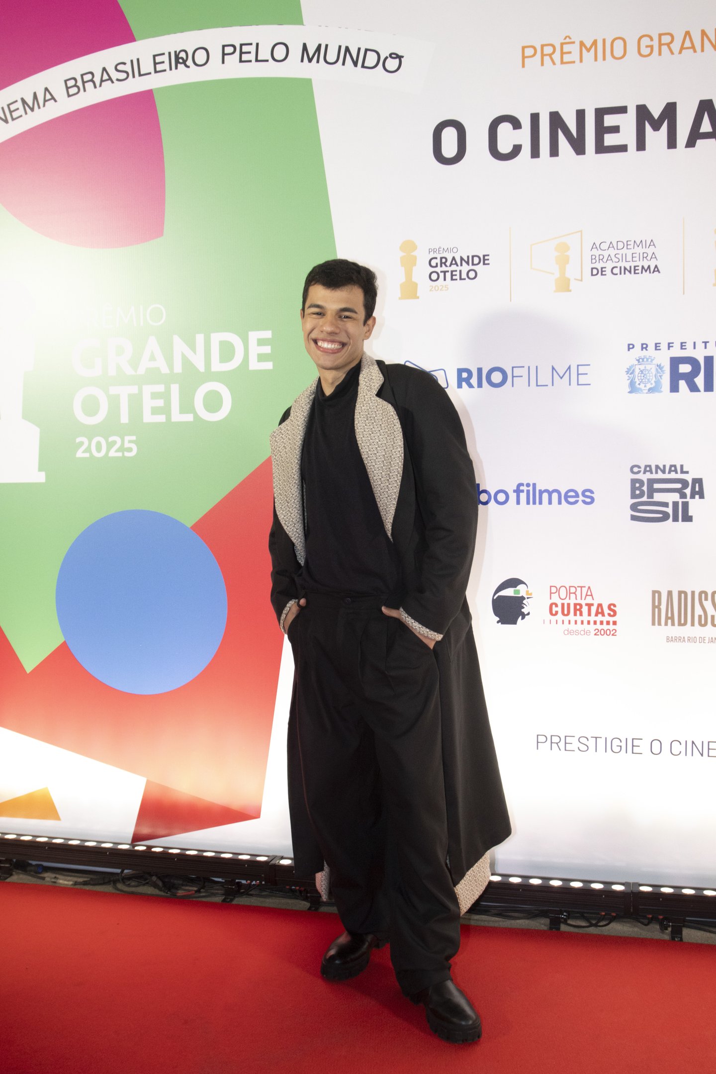 'Ainda Estou Aqui' é o grande vencedor do Prêmio Grande Otelo 2025 16 'Ainda Estou Aqui' é o grande vencedor do Prêmio Grande Otelo 2025