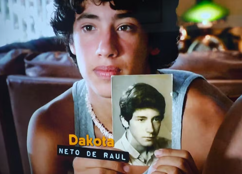 Neto de Raul Seixas impressiona por semelhança com o avô; compare