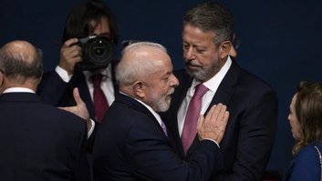 lulaelira