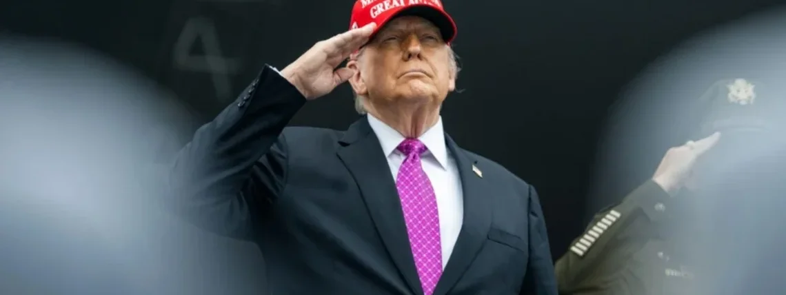 Depois da carta de Trump, bolsonarismo domina postagens sobre tributos nas redes