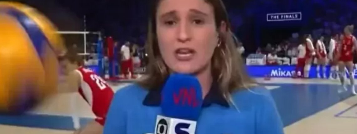 Repórter Julia Guimarães