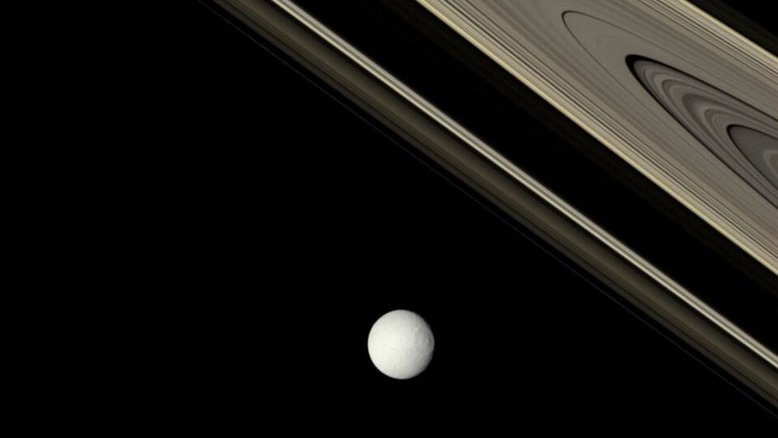 Cassini Imaging Team/SSI/JPL/ESA/NASA