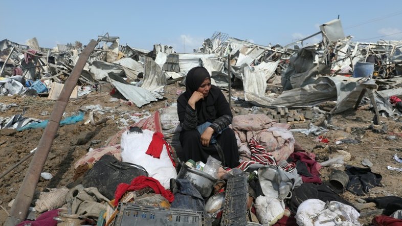 Ataques de Israel matam mais de 70 palestinos em Gaza em um dia