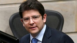 Piora estado clínico de presidenciável baleado na Colômbia