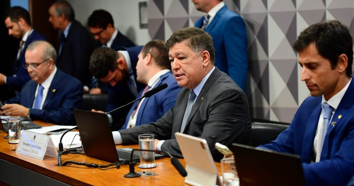 Veja a lista de convocações aprovadas no primeiro dia de CPMI do INSS