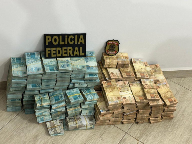 Prefeito de São Bernardo do Campo é afastado do cargo em operação contra corrupção