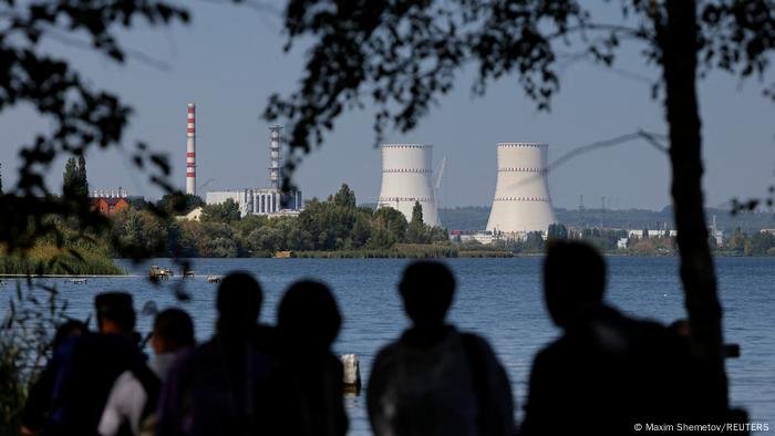 Incêndio atinge usina nuclear russa após ataque de drone