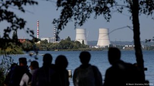 Incêndio atinge usina nuclear russa após ataque de drone