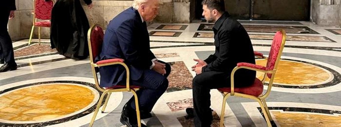 Antes de ir aos EUA, Zelensky fala em negociar a partir da linha frente