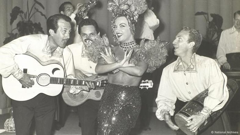 70 anos sem Carmen Miranda: por que a "Pequena Notável" ganhou fama internacional?