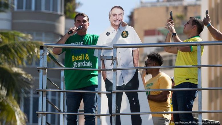 As razões que levaram à prisão domiciliar de Bolsonaro