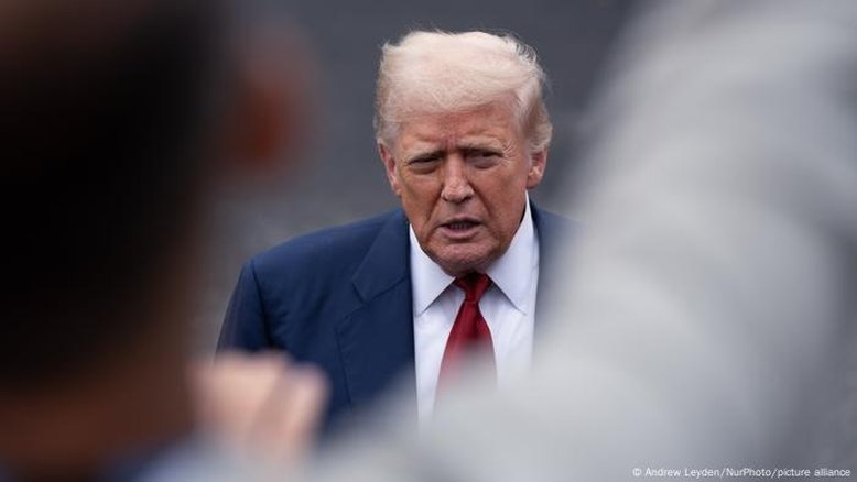 Tarifaço de Trump entra em vigor e atinge dezenas de países