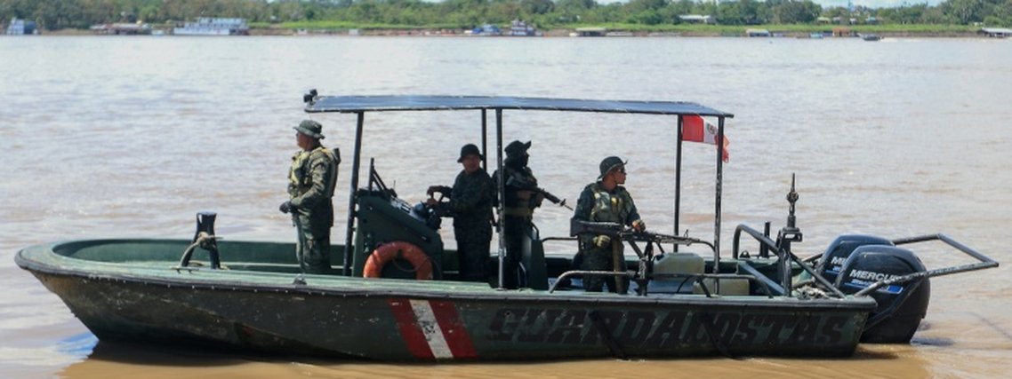 Petro considera 'ilegal' detenção de topógrafos colombianos no Peru